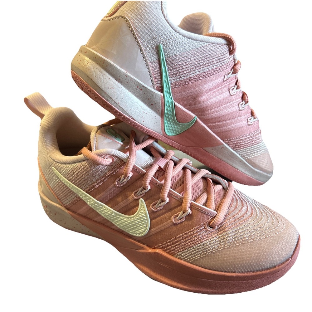 NIB Nike GS Sabrina 3 Pink Oxford Rose/Coconut Milk IB3088-600 Size 5Y Women 6.5